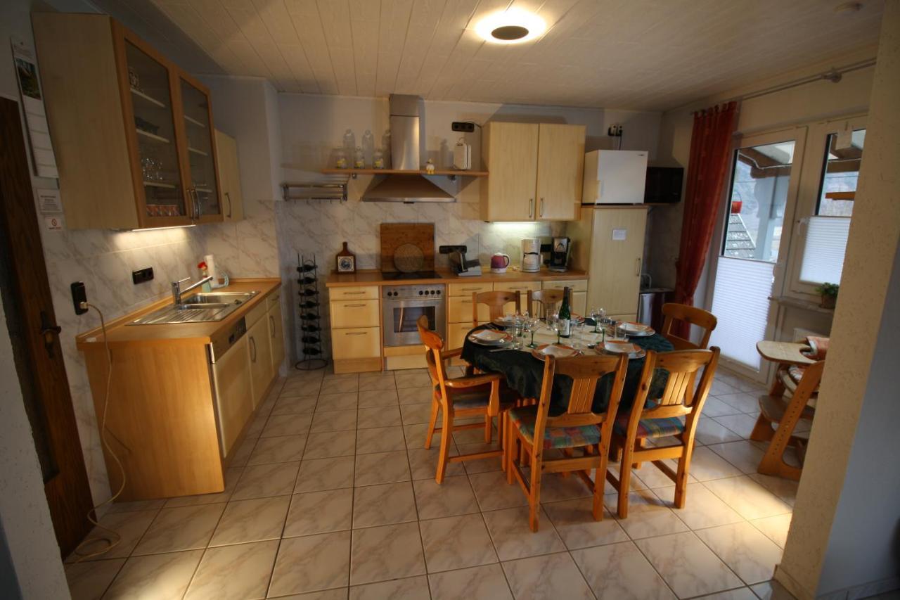 Komfort Ferienwohnung Fewo74-2 Bremm Bagian luar foto