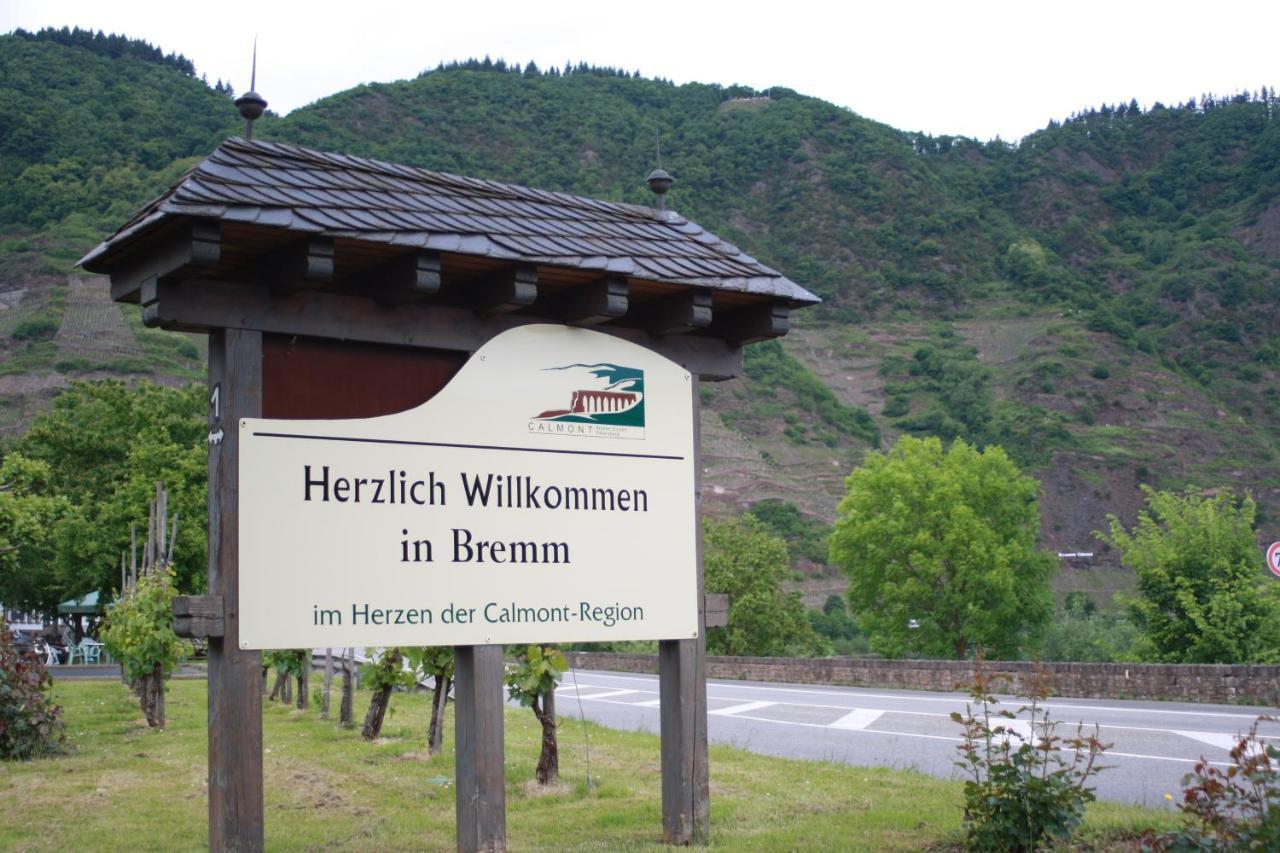 Komfort Ferienwohnung Fewo74-2 Bremm Bagian luar foto
